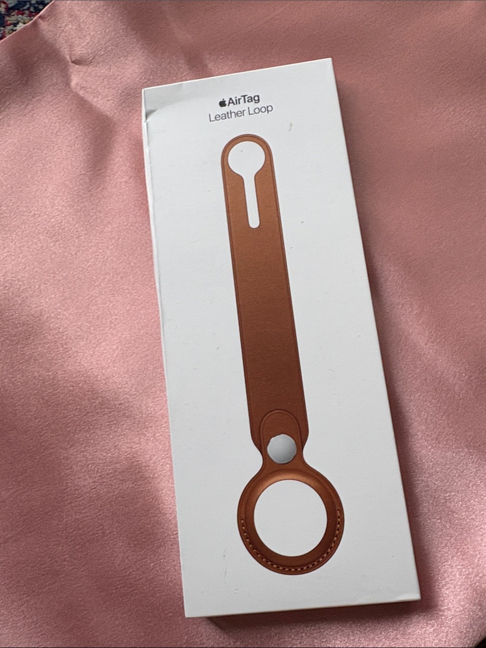 Apple Leather Loop AirTag Holder in Saddle Brown